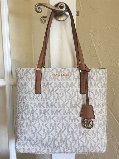 michael kors leather vanilla shoulder bag ebay|Michael Kors flat shoulder handbags.